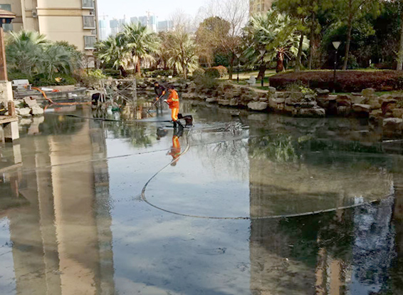 景洪景观池淤泥清理